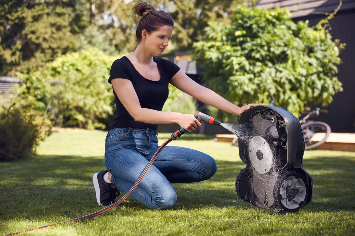 HUSQVARNA AUTOMOWER® 310 Mark II